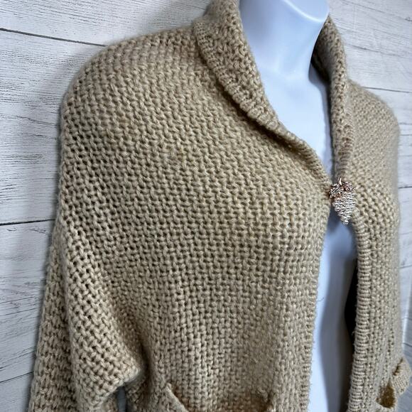 Vintage Handmade small beige crochet Afghan cardigan granny cottagecore coquette - Picture 4 of 15